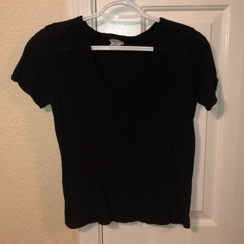black vneck